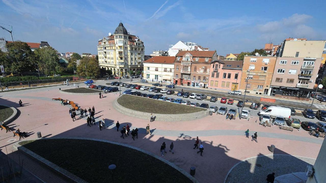 Centar Novi Sad-Studio No. 2 Eksteriør bilde
